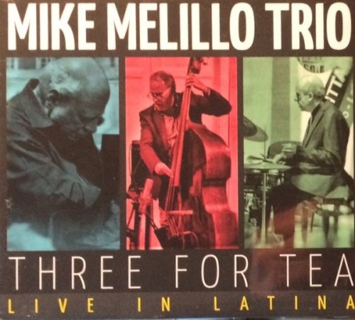 Three for Tea - Live in Latina