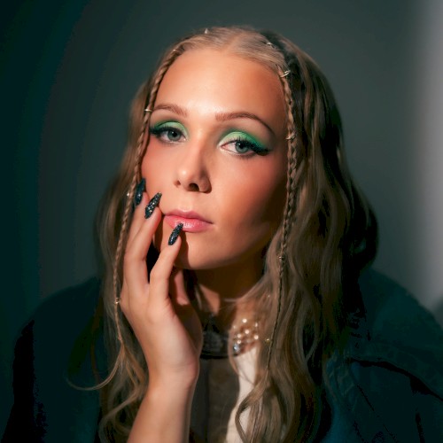 VIIVI (Vain elämää kausi 16)