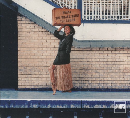 Malia &ndash; One Grass Skirt to London