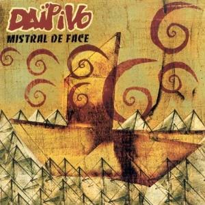 Mistral de face