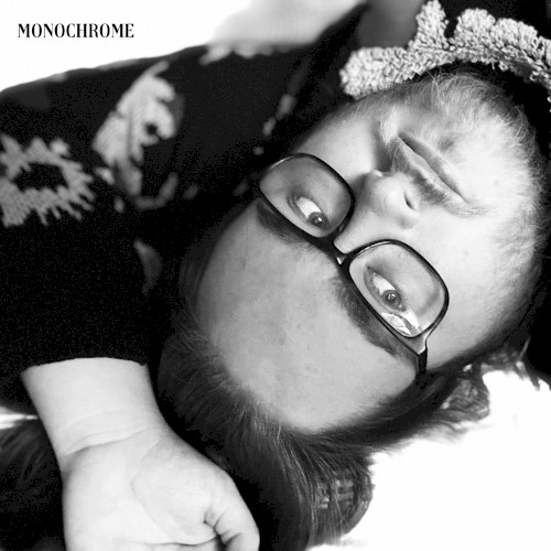 J4CKG &ndash; MONOCHROME