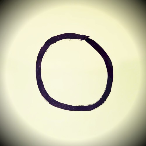 ensō twenty-six