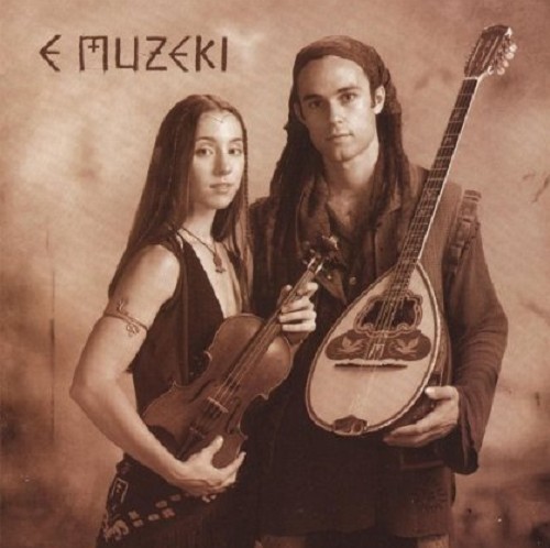 E Muzeki