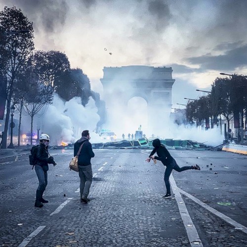 24/11/2018 gilet révolte jaune