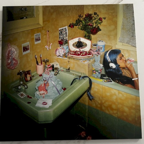 Ecca Vandal &ndash; Looking For People To Unfollow
