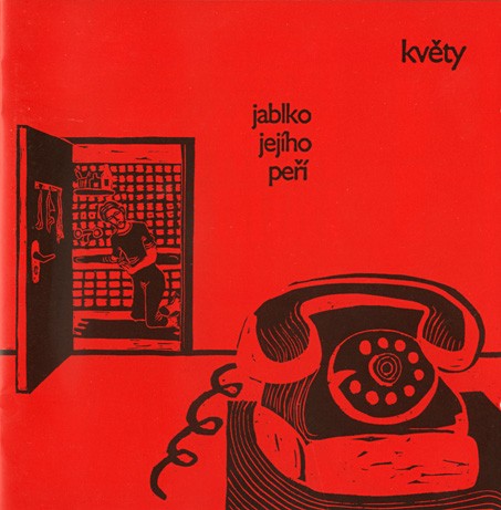 Jablko jejího peří