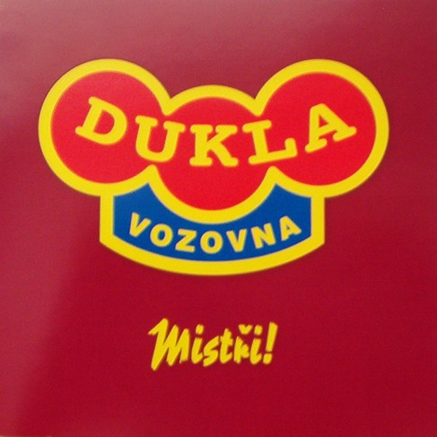 Mistři!