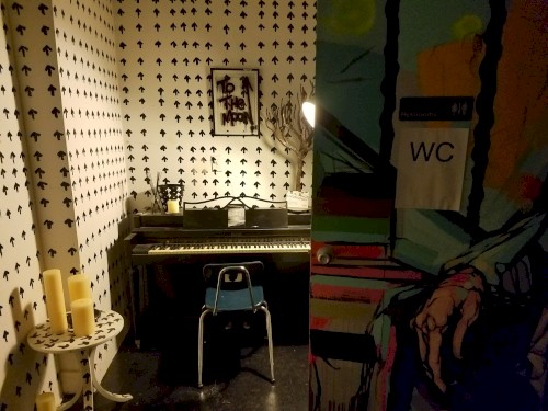 BMC: Live From Gimlet's Executive Washroom
