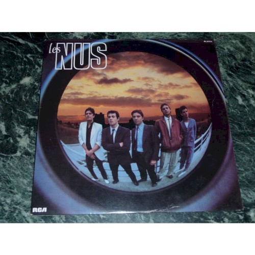 Les Nus