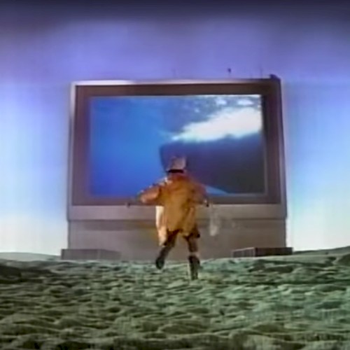 テレビに入る