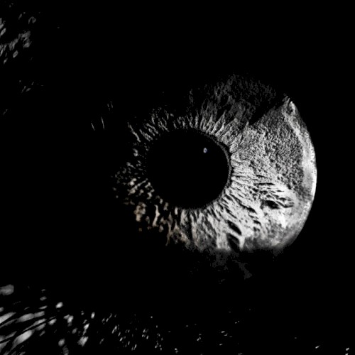 Luna Rising