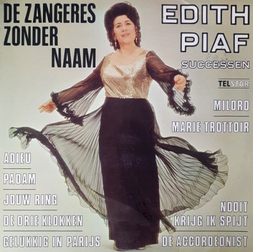 De Zangeres Zonder Naam zingt Edith Piaf successen