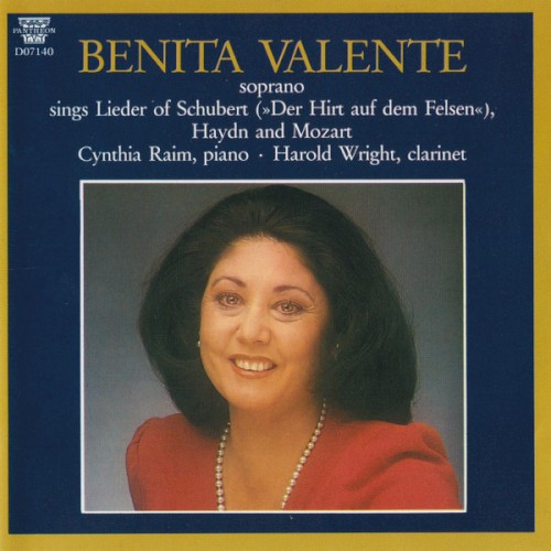 Sings Lieder of Schubert, Haydn and Mozart