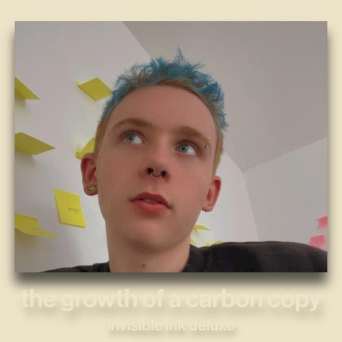 AWKSIN &ndash; the growth of a carbon copy: invisible ink deluxe