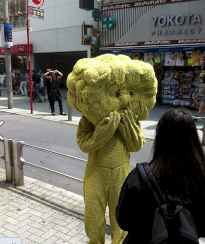 ラウンジデモしてください BananaSloth