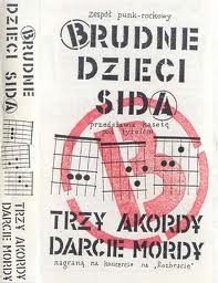 Trzy akordy darcie mordy